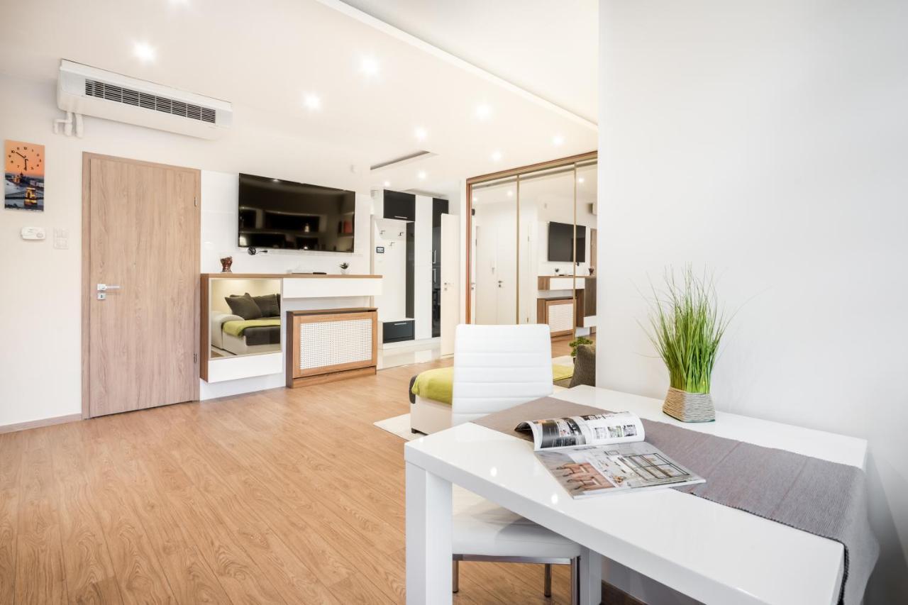 Bpr Garay Suite With Rooftop Terrace & A/C Budapest Eksteriør billede