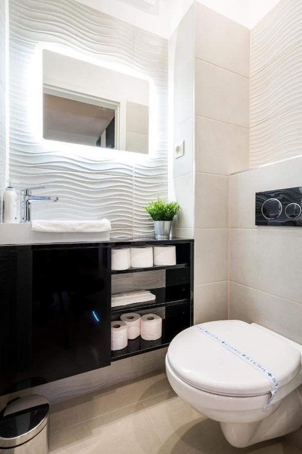 Bpr Garay Suite With Rooftop Terrace & A/C Budapest Eksteriør billede